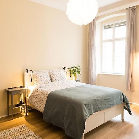 Central And Stylish Apartment Відень Екстер'єр фото