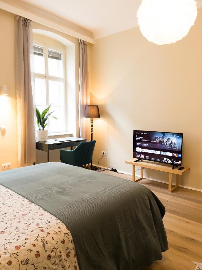 Central And Stylish Apartment Відень Екстер'єр фото